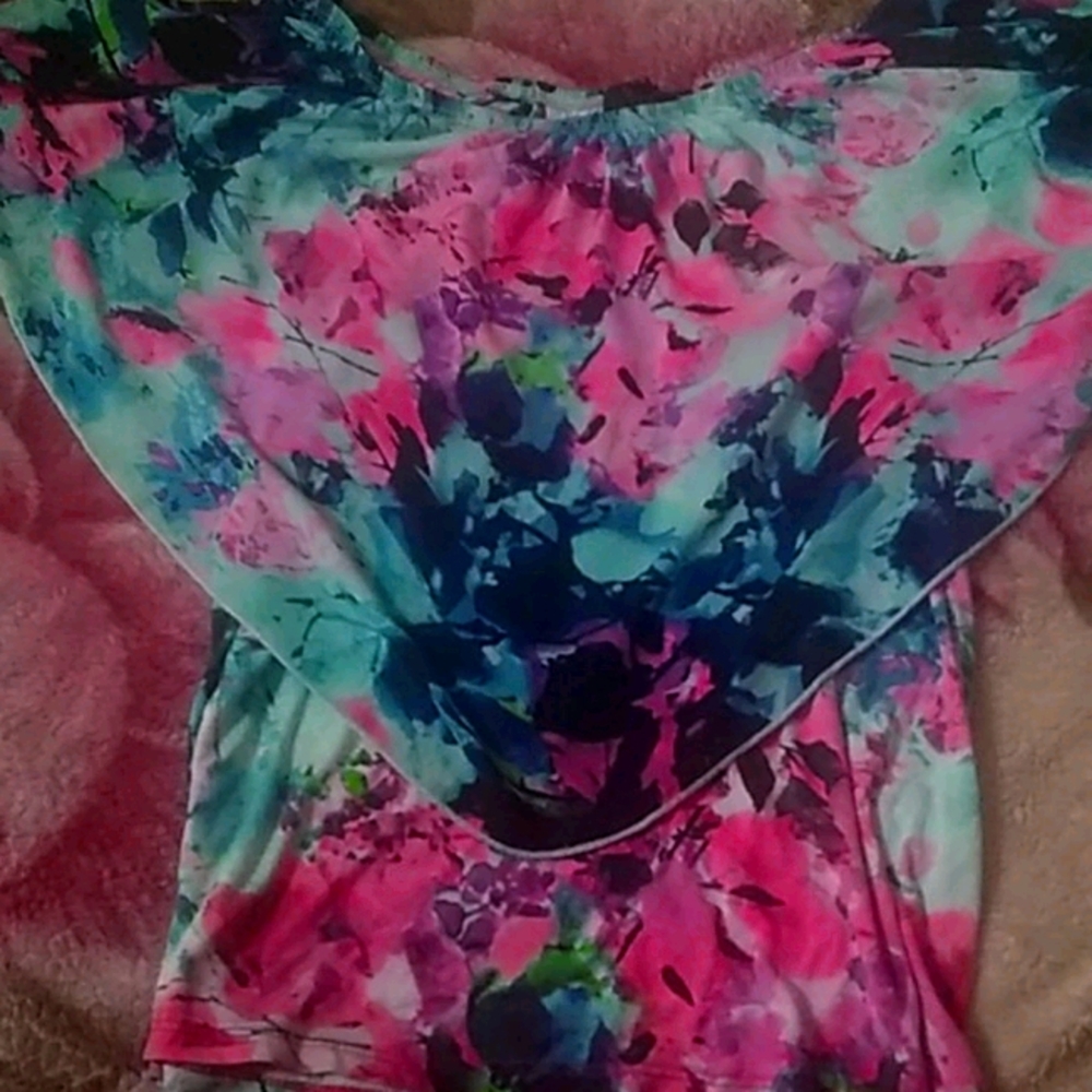 Off shoulder top - Picture 1 of 1